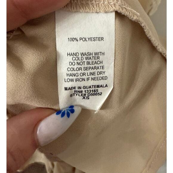 Altar’d State Tan Sleeveless Crochet Back Tiered Dress Size XS - Picture 2 of 5